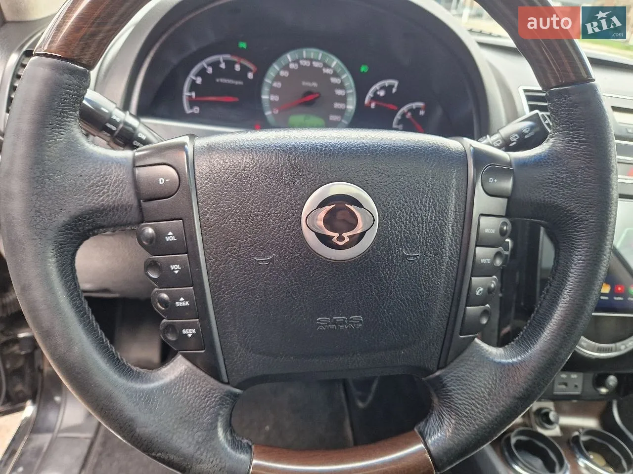 2012 SsangYong Rexton - мініатюра 18
