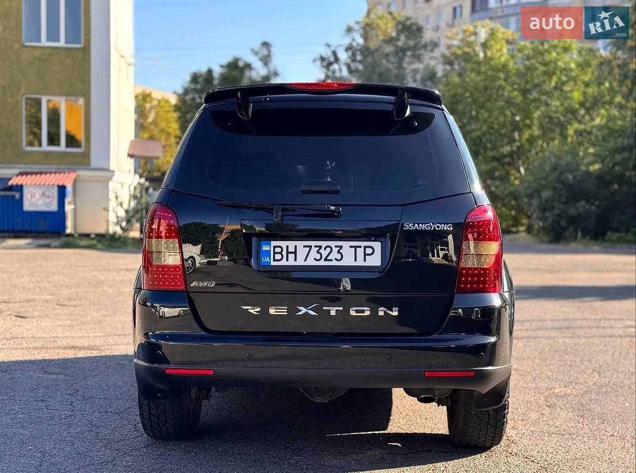 2010 SsangYong Rexton - мініатюра 10