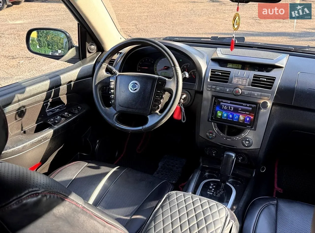 2010 SsangYong Rexton - мініатюра 19