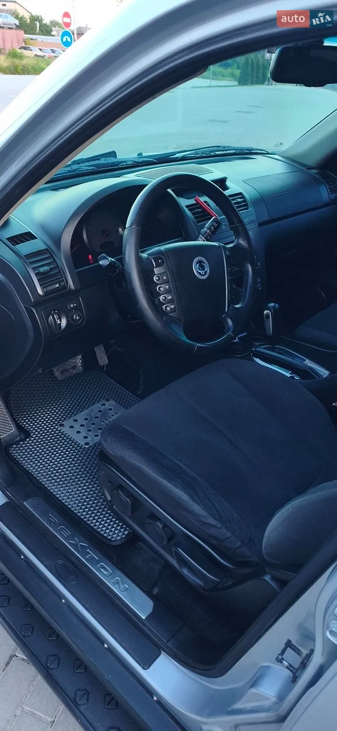 2010 SsangYong Rexton - мініатюра 22