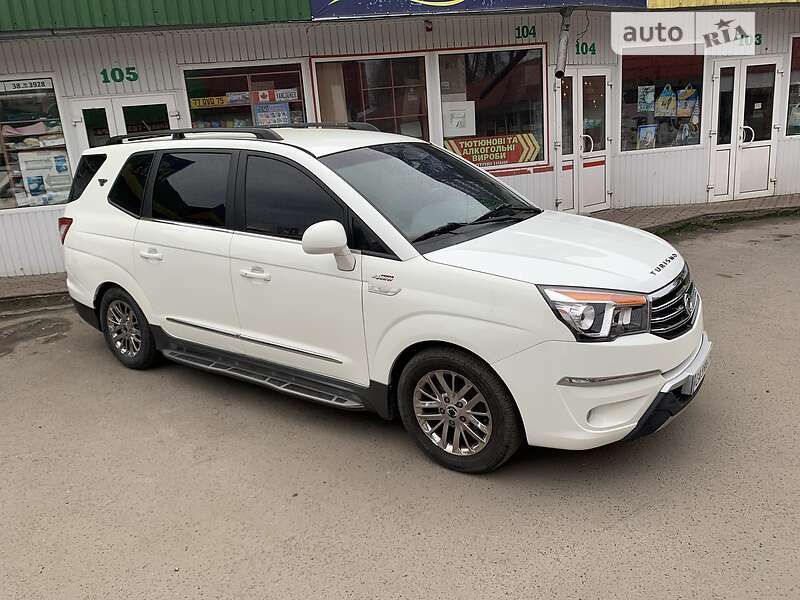 Мінівен SsangYong Rodius 2015 в Черкасах