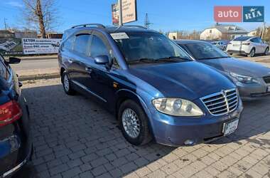Минивэн SsangYong Rodius 2008 в 