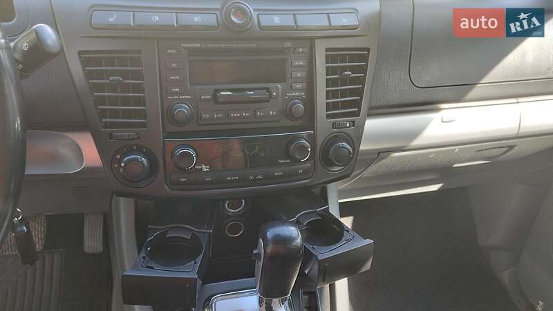 Минивэн SsangYong Rodius 2008 в Николаеве