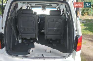 Минивэн SsangYong Rodius 2008 в 