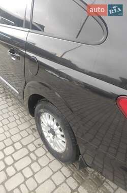 Минивэн SsangYong Rodius 2008 в 