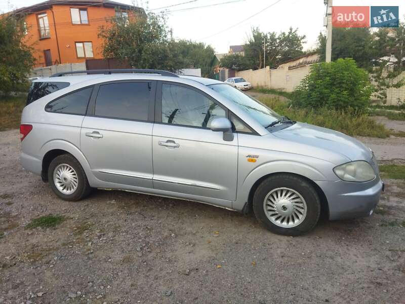 Минивэн SsangYong Rodius 2007 в Харькове
