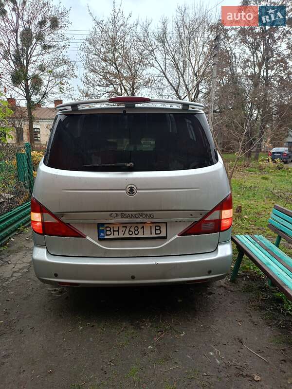 Минивэн SsangYong Rodius 2005 в Владимире фото 3 Минивэн SsangYong Rodius 2005 в Владимире