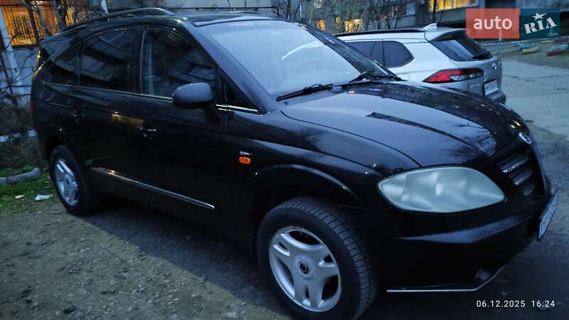 Мінівен SsangYong Rodius 2005 в Білгороді-Дністровському