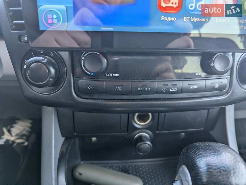 Минивэн SsangYong Rodius 2006 в Киеве фото 25 Минивэн SsangYong Rodius 2006 в Киеве