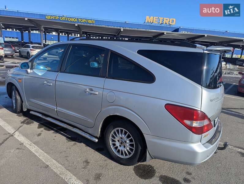 Минивэн SsangYong Rodius 2006 в Киеве фото 34 Минивэн SsangYong Rodius 2006 в Киеве