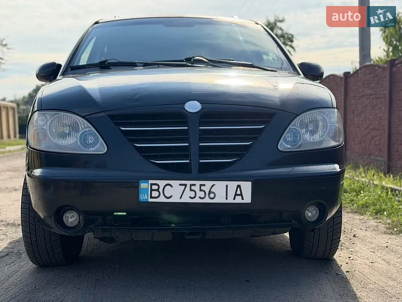 SsangYong Rodius