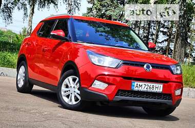 Внедорожник / Кроссовер SsangYong Tivoli 2016 в Житомире