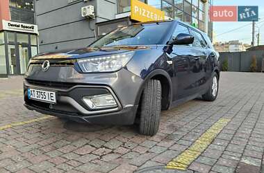 Позашляховик / Кросовер SsangYong Tivoli 2016 в 