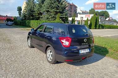 Позашляховик / Кросовер SsangYong Tivoli 2016 в 