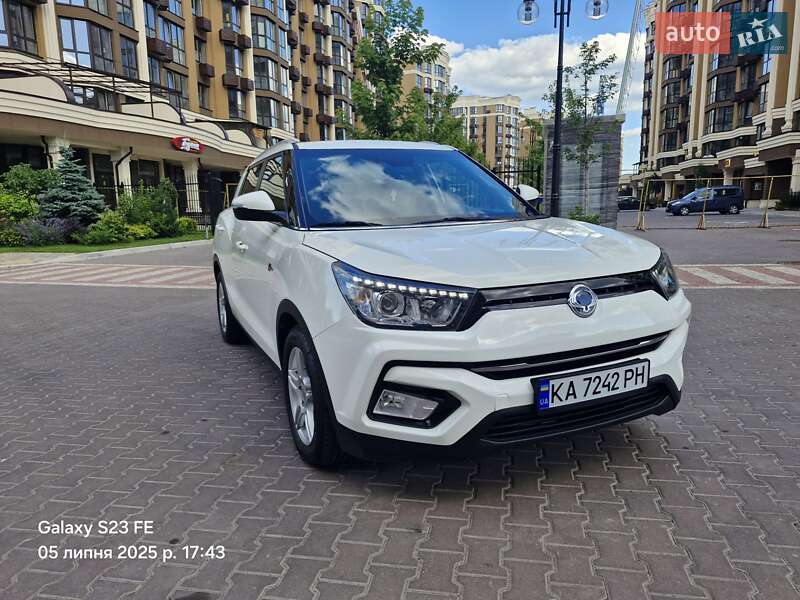 Внедорожник / Кроссовер SsangYong Tivoli 2018 в Софиевской Борщаговке