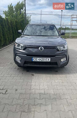 Внедорожник / Кроссовер SsangYong Tivoli 2015 в 