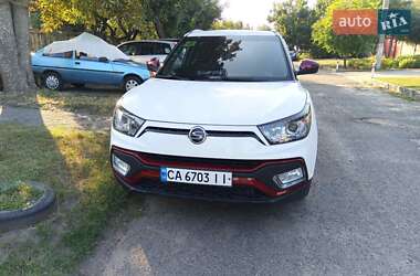 Позашляховик / Кросовер SsangYong Tivoli 2017 в 