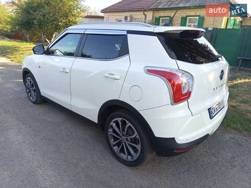 Внедорожник / Кроссовер SsangYong Tivoli 2017 в Черкассах фото 17 Внедорожник / Кроссовер SsangYong Tivoli 2017 в Черкассах