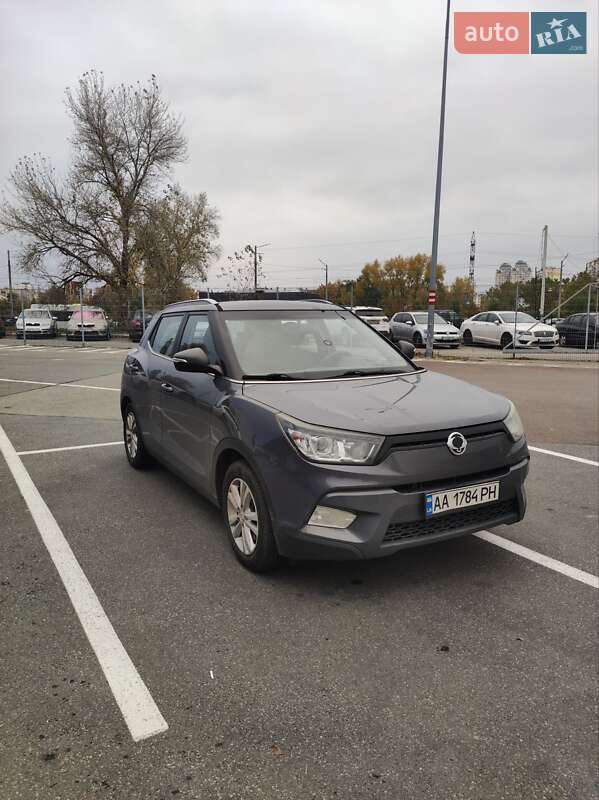 SsangYong Tivoli 2016