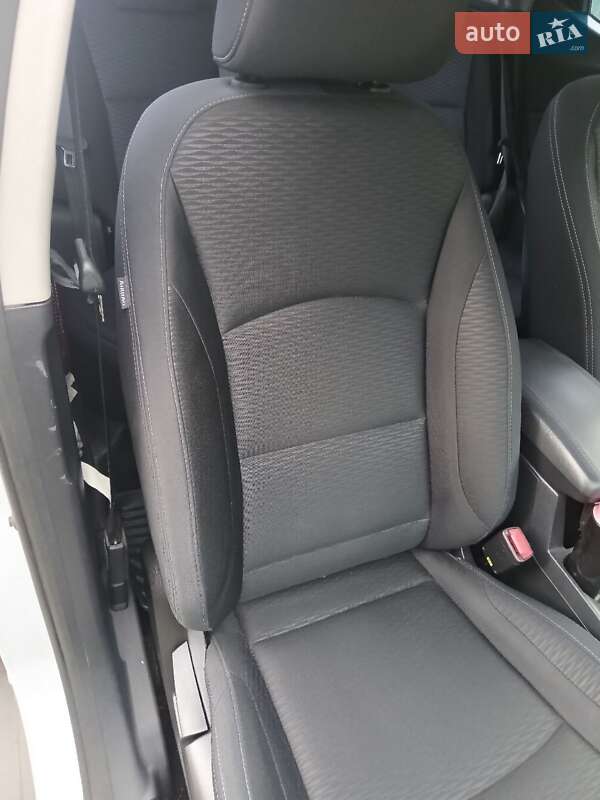 Внедорожник / Кроссовер SsangYong Tivoli 2017 в Черкассах