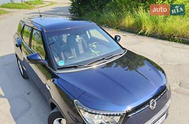 Внедорожник / Кроссовер SsangYong XLV 2016 в 