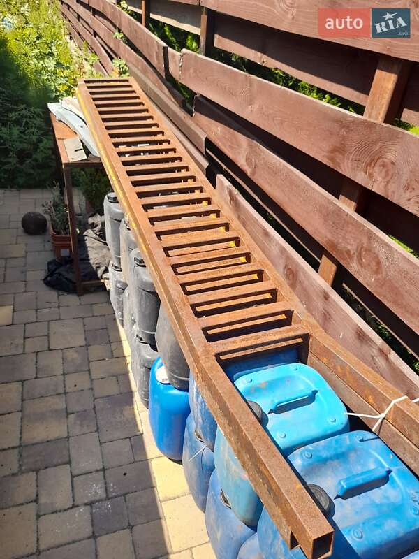 Борт СТ 11 2008 в Киеве