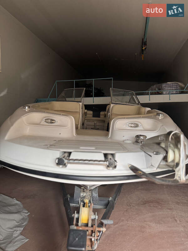 Катер Starcraft Aurora 2002 в Запорожье фото 11 Катер Starcraft Aurora 2002 в Запорожье