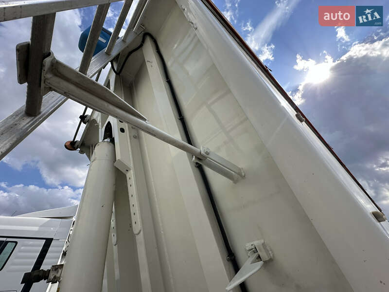 Самоскид напівпричіп STAS S 300CX 2015 в Умані