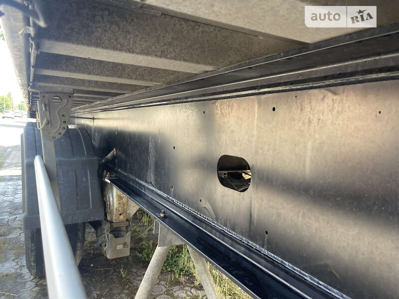 Зерновоз - напівпричіп STAS S300 2017 в Хусті