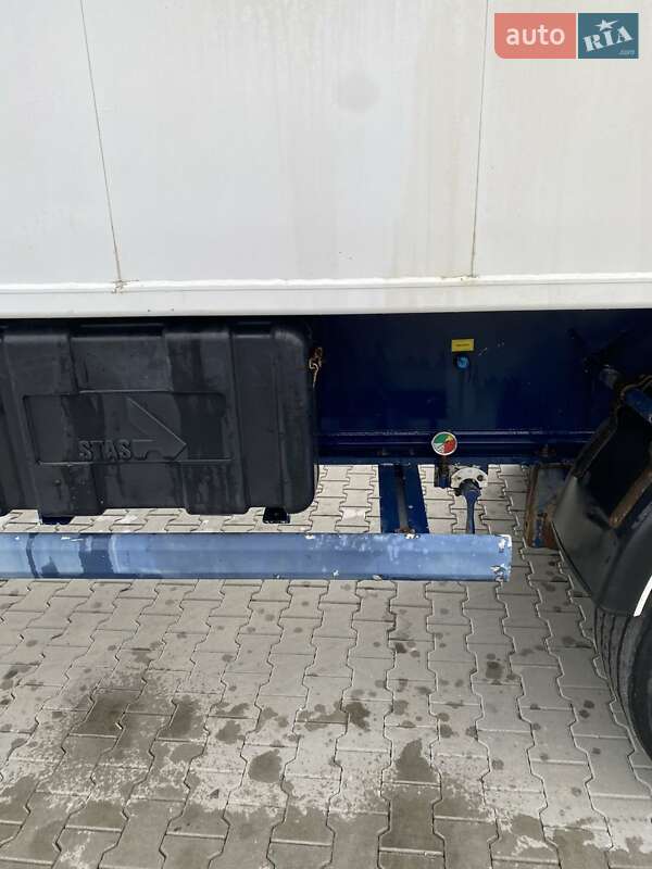 Зерновоз - напівпричіп STAS S3 2002 в Вінниці