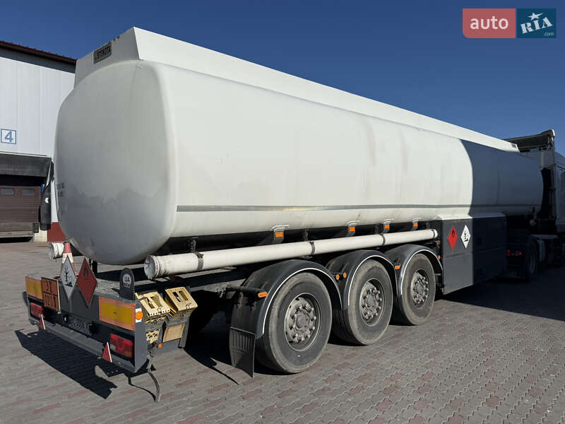 Цистерна полуприцеп Stokota OPL 1999 в Городке
