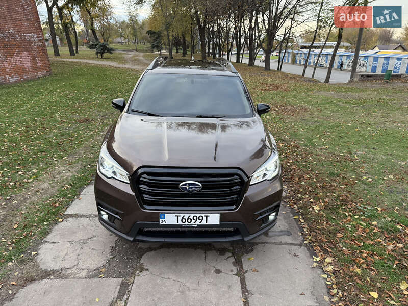 Внедорожник / Кроссовер Subaru Ascent 2018 в Днепре