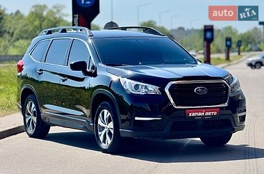 Внедорожник / Кроссовер Subaru Ascent 2018 в Киеве