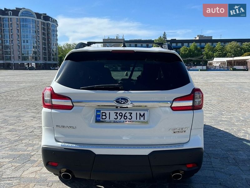 Внедорожник / Кроссовер Subaru Ascent 2018 в Кременчуге