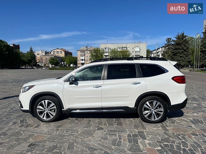 Внедорожник / Кроссовер Subaru Ascent 2018 в Кременчуге