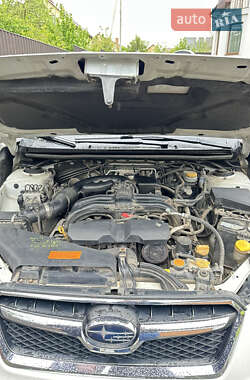 Внедорожник / Кроссовер Subaru Crosstrek 2013 в 
