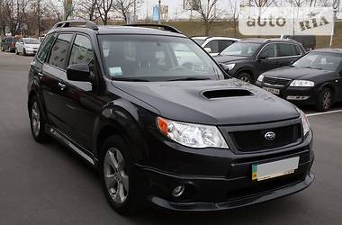 Внедорожник / Кроссовер Subaru Forester 2009 в 