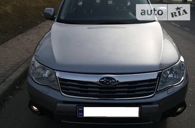 Внедорожник / Кроссовер Subaru Forester 2009 в Киеве