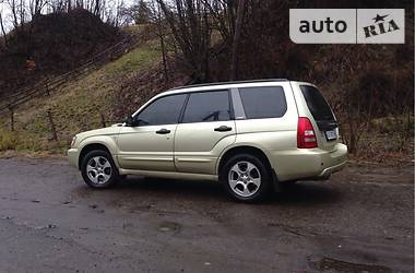 Внедорожник / Кроссовер Subaru Forester 2003 в Межгорье