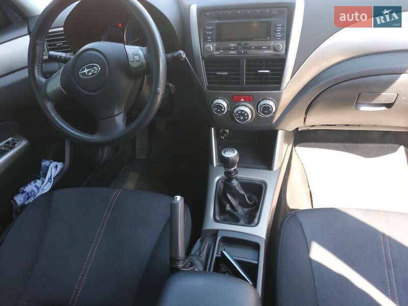 Позашляховик / Кросовер Subaru Forester 2008 в Чернівцях