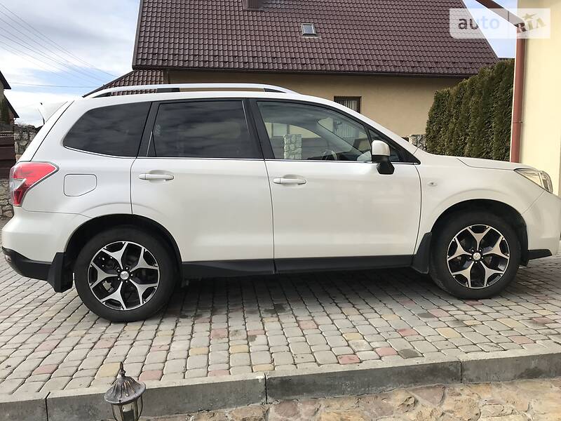 Позашляховик / Кросовер Subaru Forester 2014 в Тернополі