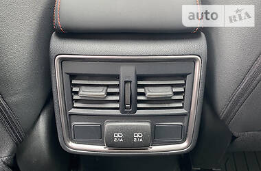 Позашляховик / Кросовер Subaru Forester 2019 в 