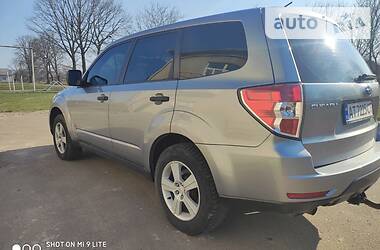 Позашляховик / Кросовер Subaru Forester 2010 в 
