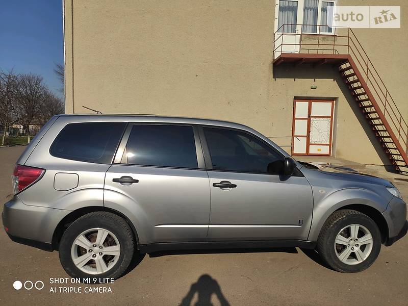 Внедорожник / Кроссовер Subaru Forester 2010 в Ивано-Франковске