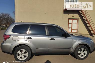 Позашляховик / Кросовер Subaru Forester 2010 в 