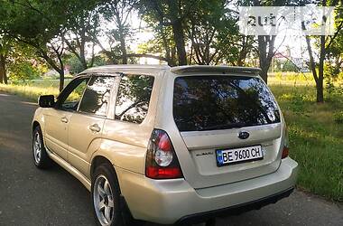 Позашляховик / Кросовер Subaru Forester 2006 в 