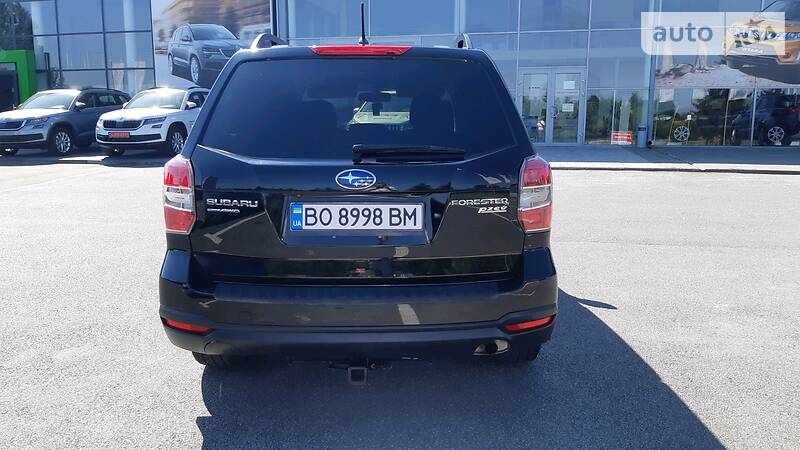 Позашляховик / Кросовер Subaru Forester 2015 в Тернополі