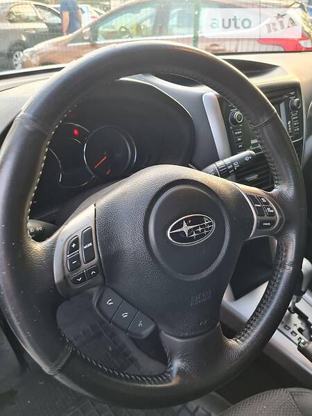 Позашляховик / Кросовер Subaru Forester 2011 в Дніпрі