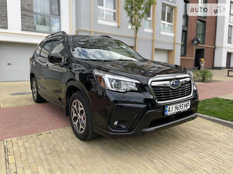 Внедорожник / Кроссовер Subaru Forester 2018 в Киеве