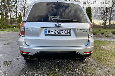 Позашляховик / Кросовер Subaru Forester 2013 в Новограді-Волинському